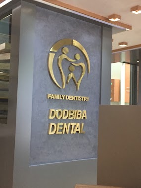 Dodbiba Dental Clinic - Klinike Dentare, Author: Julio Lamas