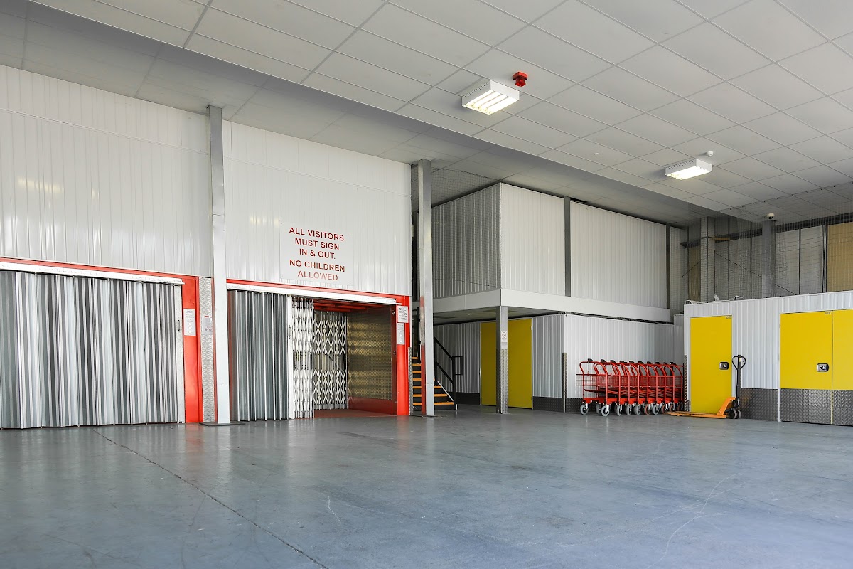 Henfield Storage Chiswick