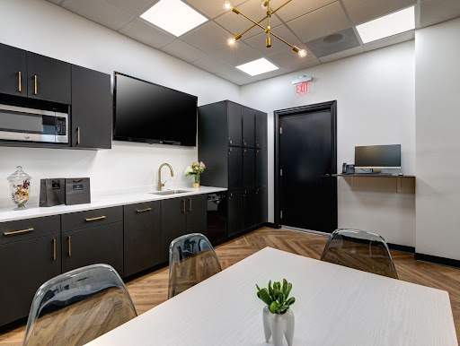 Lincoln Dental Lounge - Thumbnail