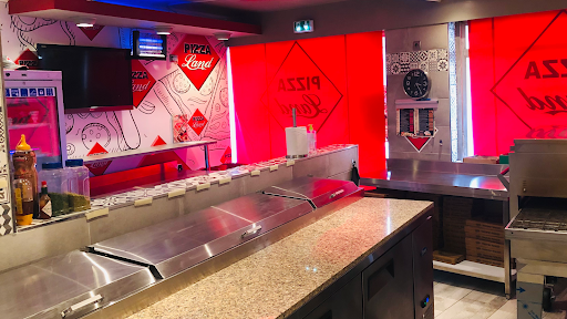 Photo 4 - Presto Pizza