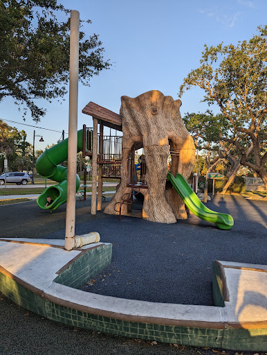 Bayshore Live Oak Park - Thumbnail