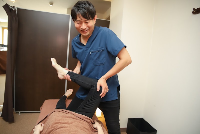 あやめ鍼灸整骨院