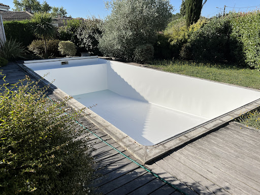 Photo de clean aqua à Montagne (33570)