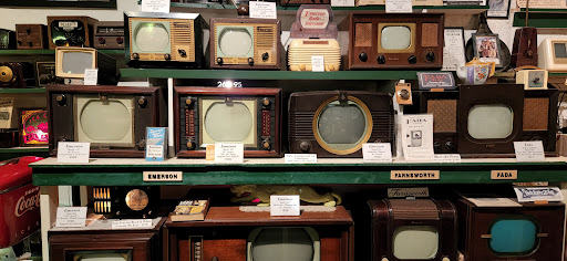 Auman Museum of Radio & TV Gallery - United States
