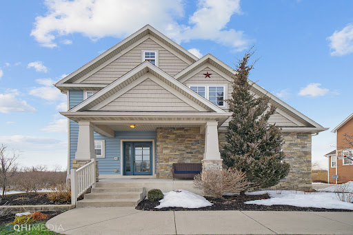 Stephani Nydam, Licensed Real Estate Broker at Realty Executives Premier - Thumbnail