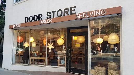 Door Store - Visual