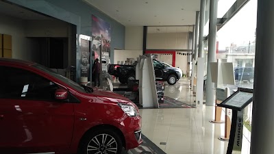 Car Dealer