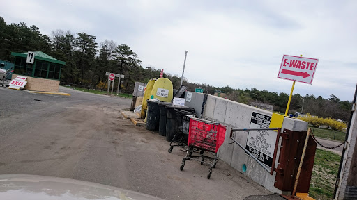 Town of Brookhaven Landfill Gallery - United States