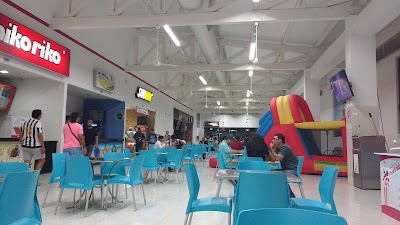 Photos of OUTLET DEL BOSQUE