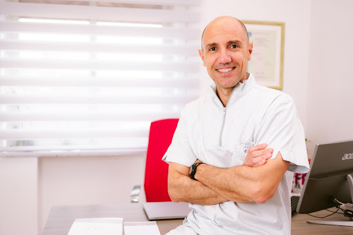 Dr. Emanuele Piscioneri - Odontoiatra specialista in Ortodonzia - Thumbnail