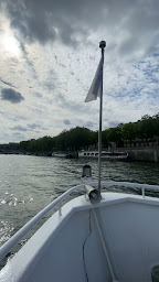 Photo n°38 de Hop On Hop Off - PARIS à Paris (Attraction touristique)