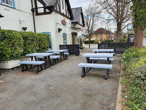 The White Hart Harlington