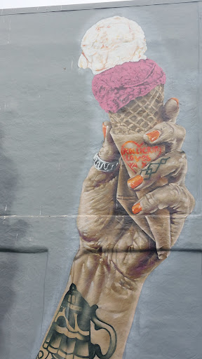I cream street art mural