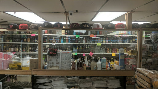 Max's One Stop - Visual