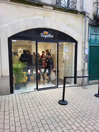 Royalties - Sneakers Shop