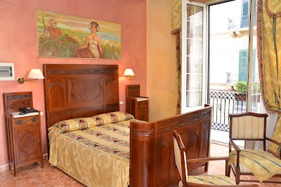 Photos of Hotel Joli