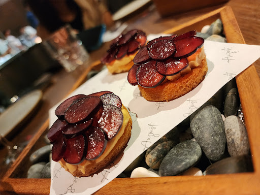 August Restaurant - Thumbnail