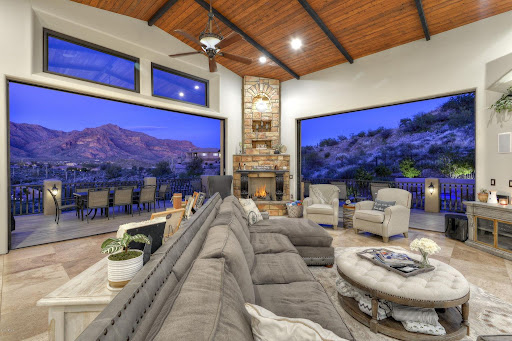 Michele Tyler: Luxury Real Estate Agent: DeLex Realty Scottsdale - Thumbnail