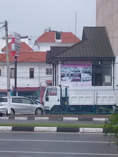 car-dealer