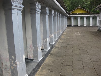 Photos of Kalugala Monastery