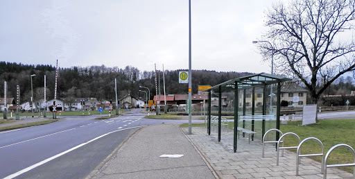 St. Georgen Bahnübergang, Traunreut - Thumbnail