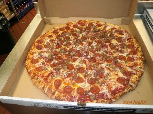 Amicci's Pizza
