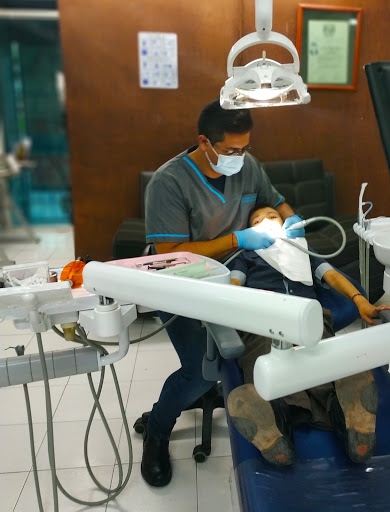 Consultorio Dental "DE LA ROSA" - Thumbnail
