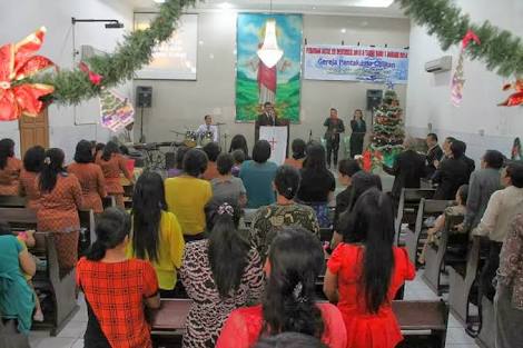 Gereja Pentakosta Cililitan, Author: nofianty helyo chornelia simanjuntak