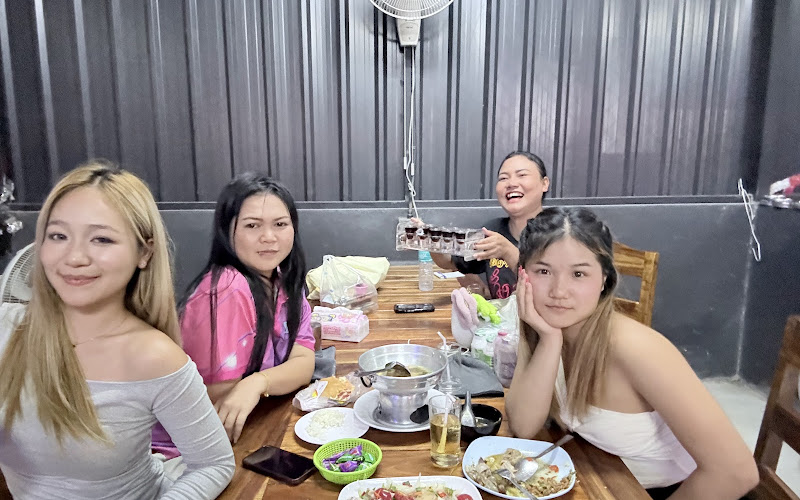 นั่งเล่า@ก่อไผ่4