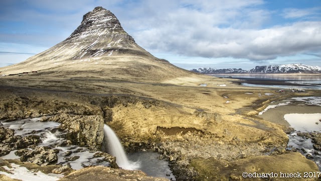 Kirkjufell Mountain