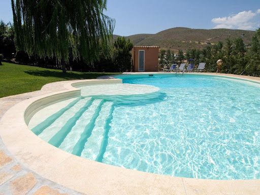 Photo de Luxe Piscines - Revêtement PVC Armé à Saint-Bonnet-en-Champsaur (05500)