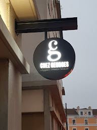 Photo n°6 de Chez Georges Coiffeur - Villefranche à Villefranche-sur-Saône (Barbier)
