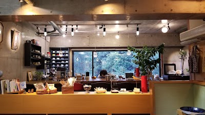 森のカフェはやしみず