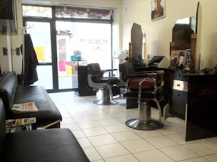 Photo n°3 de COIFFURE FABIEN à Villeneuve-sur-Lot (Salon de coiffure)
