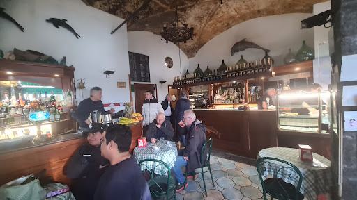 Delfín Bar - Visual