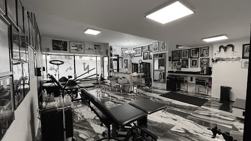 Nika Ink Tattoo & Piercing Studio