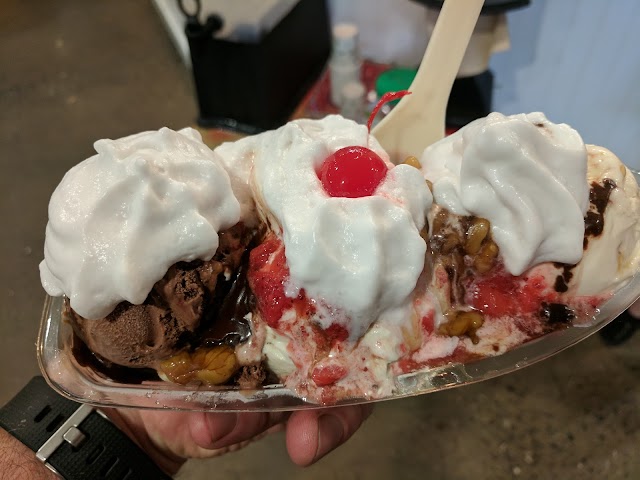 The Hop Ice Cream Cafe