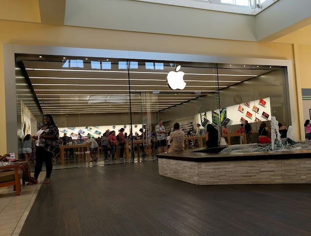 Apple Manhattan Village