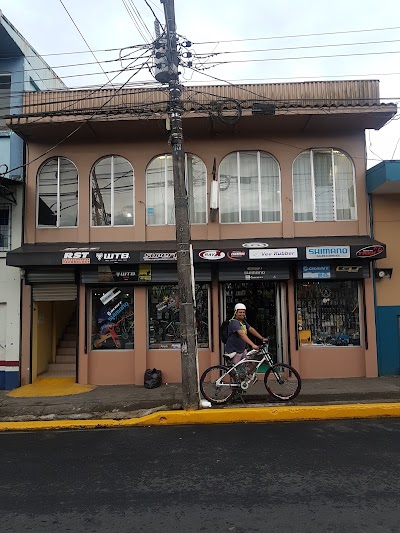 Photos of Ciclo Campe&oacute;n