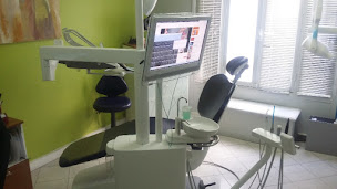 Photo n°1 de Dr D. MARTINA à Asnières-sur-Seine (Dentiste)