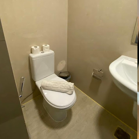 The Art Hotel by null