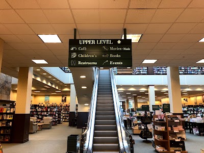 Barnes & Noble