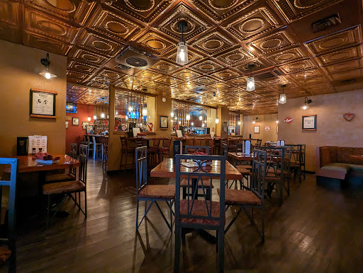 Bonnie & Clyde Pub and Grill - Thumbnail
