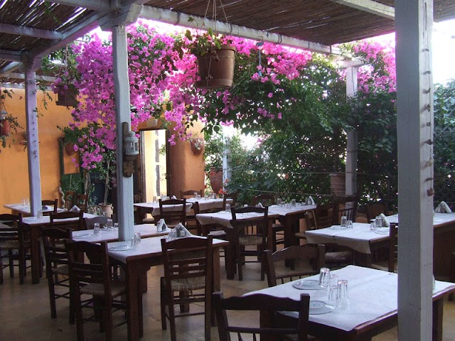 Kapari Taverna