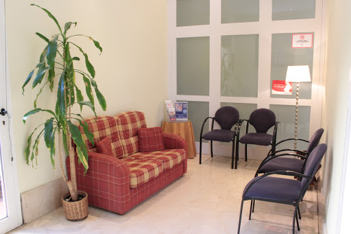 Clinica Dental los Príncipes - Dentista en Sevilla - Estética dental