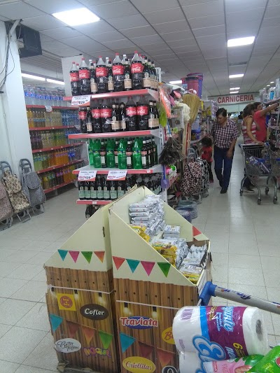 Photos of Delf&iacute;n Supermercados