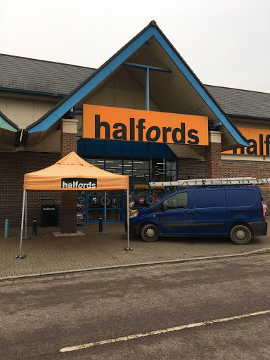 Halfords - Aberystwyth - Thumbnail