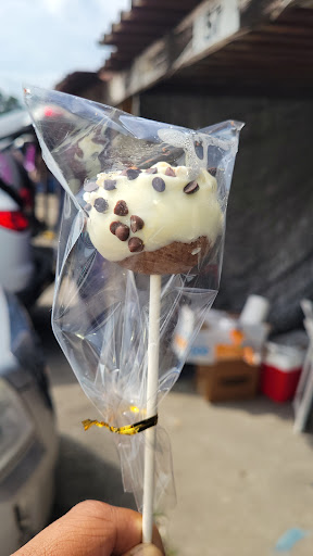 D & M Treats