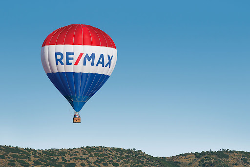 Betty Jo Sydenstricker - RE/MAX On The Move - Thumbnail