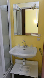 Photo n°5 de Hôtel Duguesclin à La Haye-Pesnel (Hôtel)
